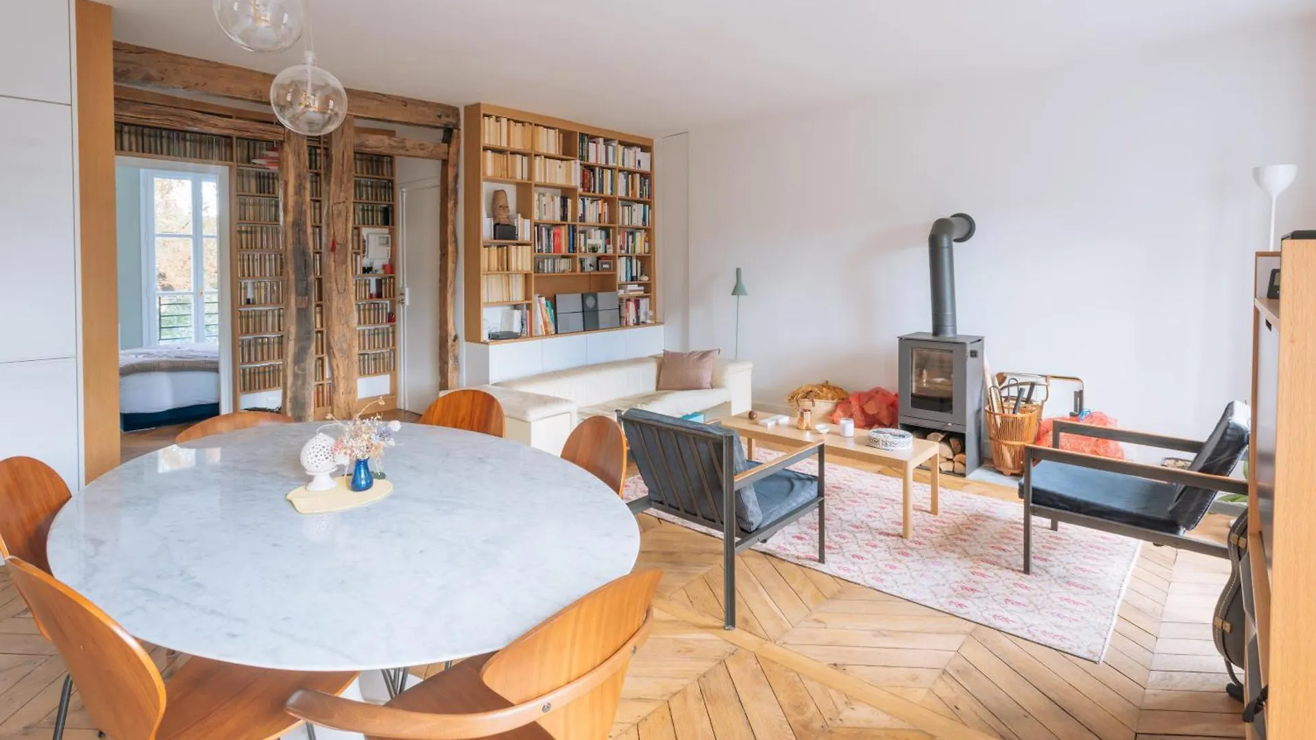 Modern Rustic-Style Apartment 7Th Arrondissement! Paris